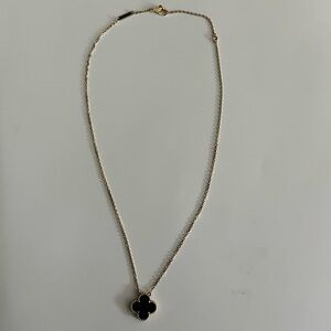 Van Cleef & Arpels Vintage Alhambra Pendant Necklace 18K Yellow Gold Onyx VCA